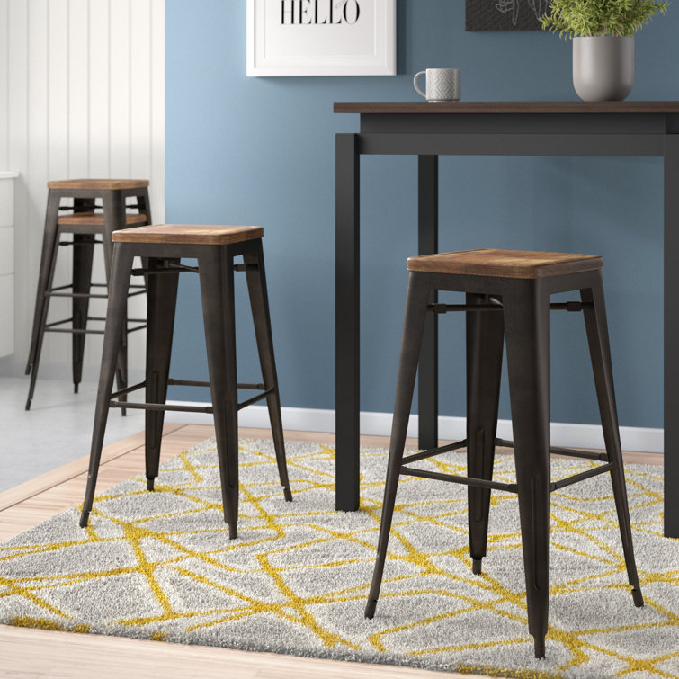 4 wooden bar online stools